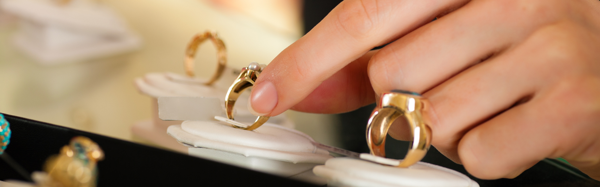 Slider de joyas 3